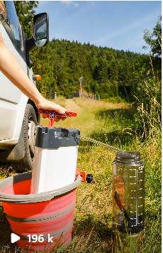 allersimple vanlife  influenceurs qui ont adopté le purificateur d'eau ORISA et collabore avec Fonto de vivo