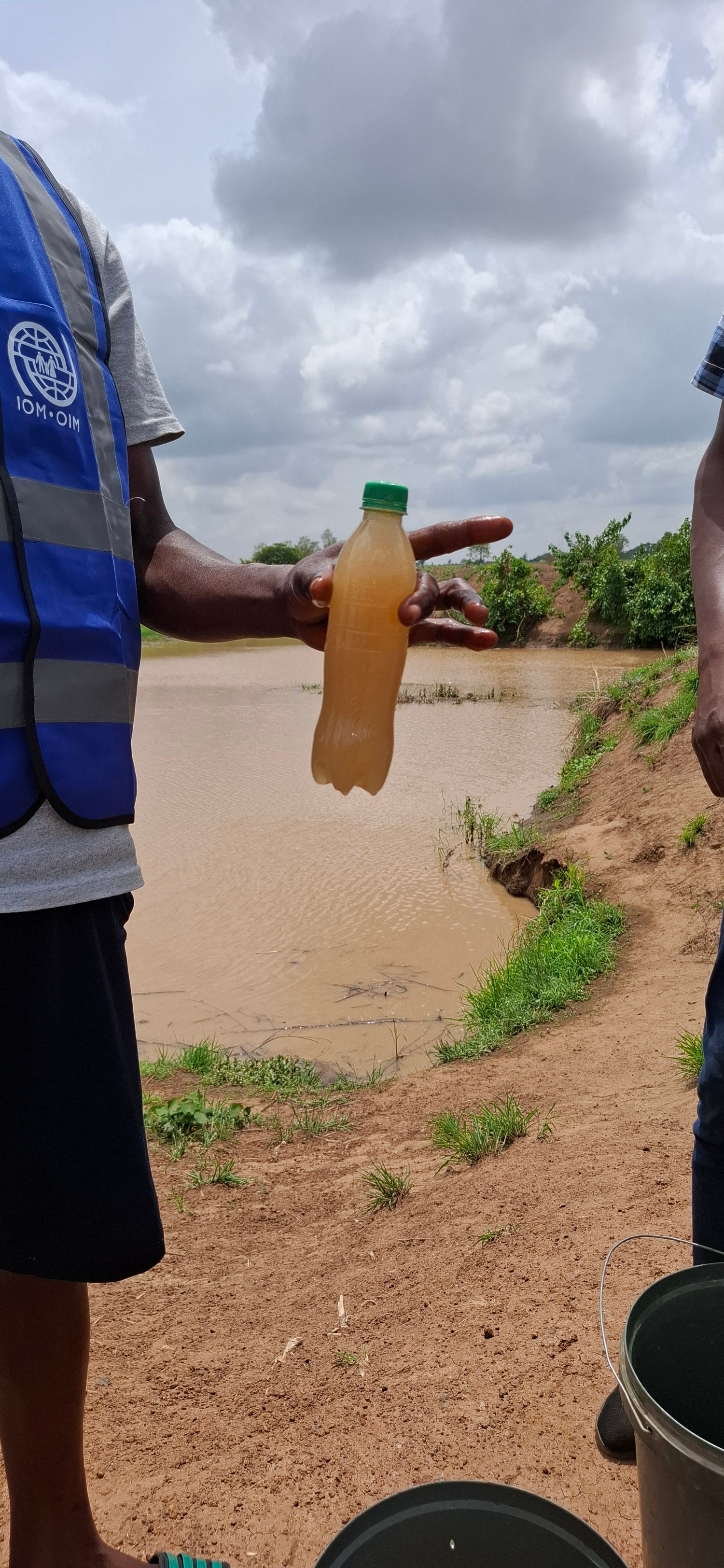 Eau non traitée du fleuve Bénoué au Nigéria