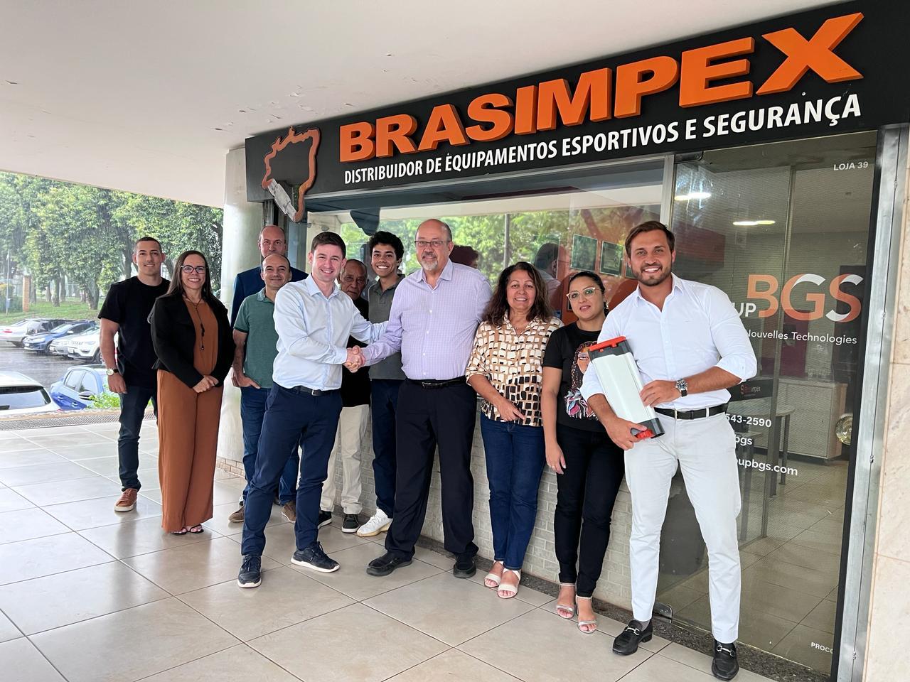 Anthony Cailleau chez Brasimpex au Brésil, distributeur du purificateur d'eau ORISA